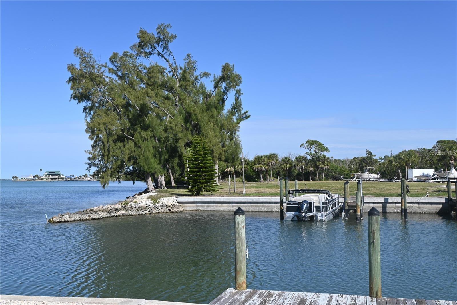 7500 PARK POINTE DRIVE 42