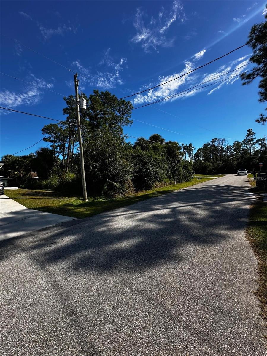 PORT CHARLOTTE SUB 29 - Land