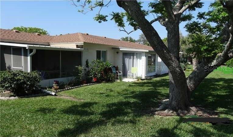 OAKWOOD VILLAS,  B - Residential