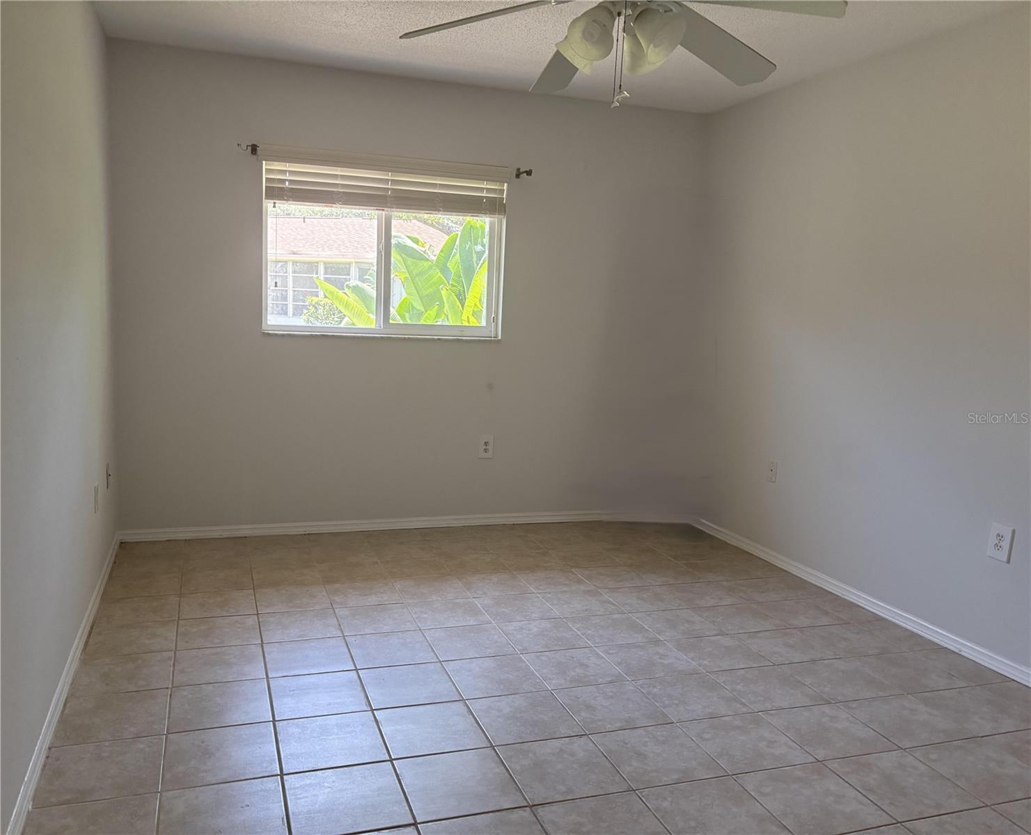 OAKWOOD VILLAS,  B - Residential