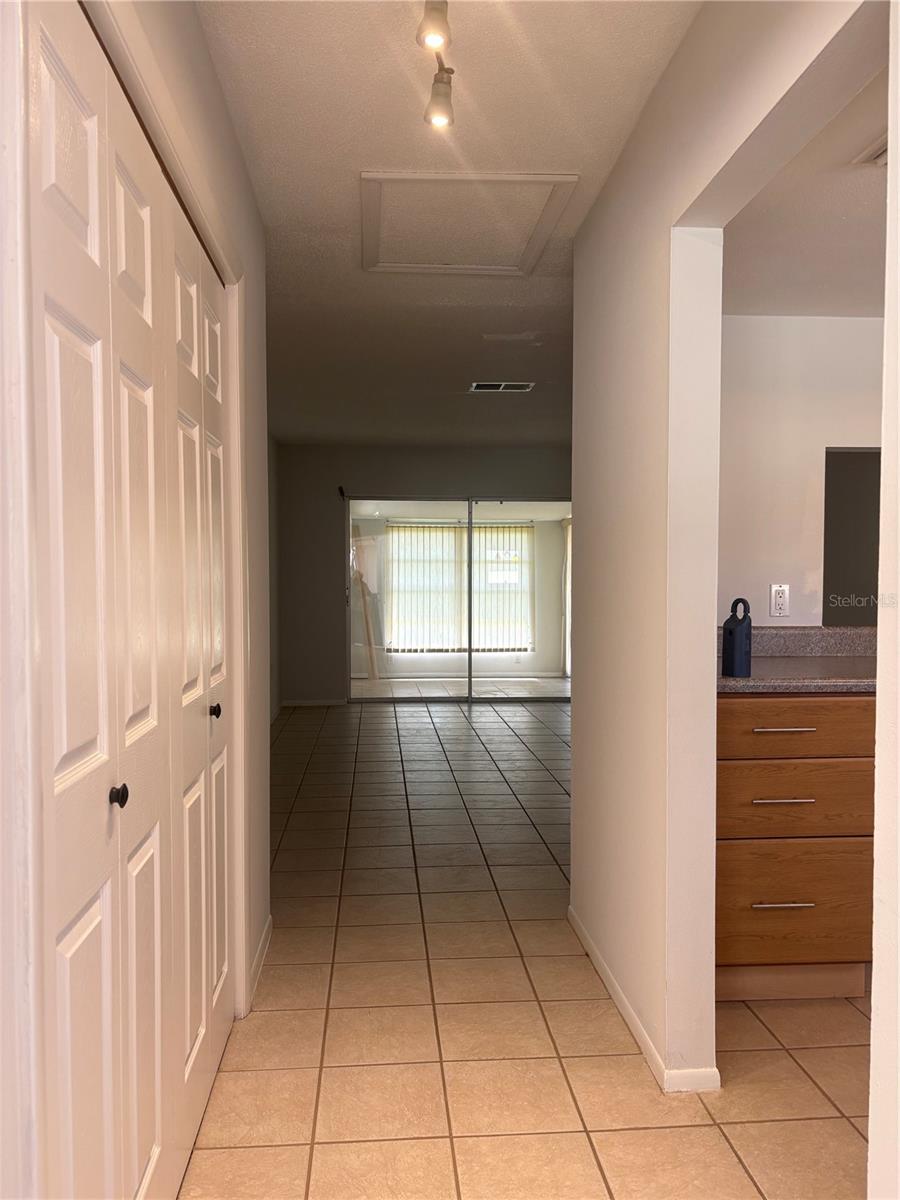 OAKWOOD VILLAS,  B - Residential