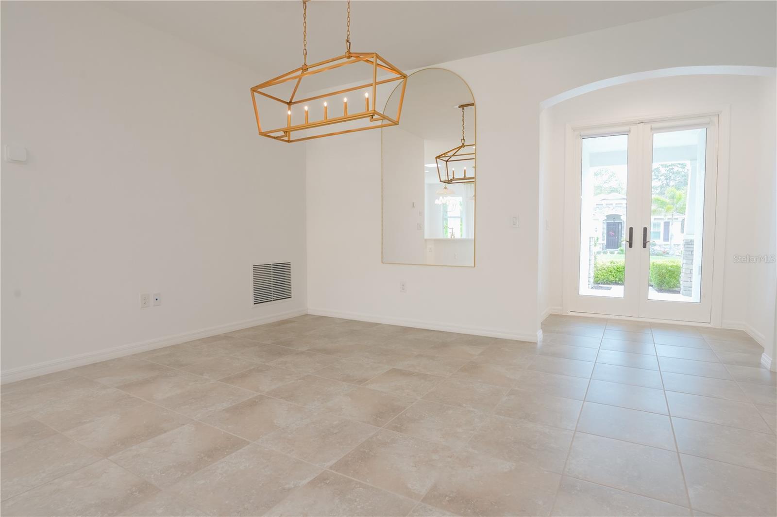 LANDING PH 1 - Residential