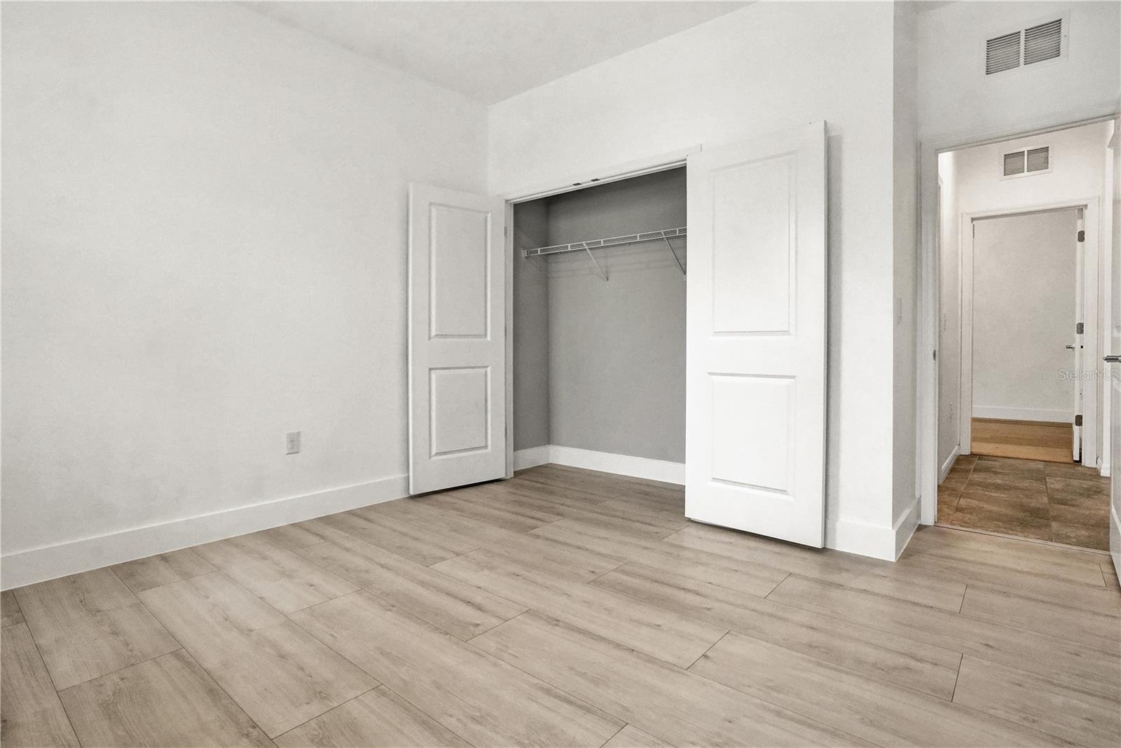 LANDING PH 1 - Residential