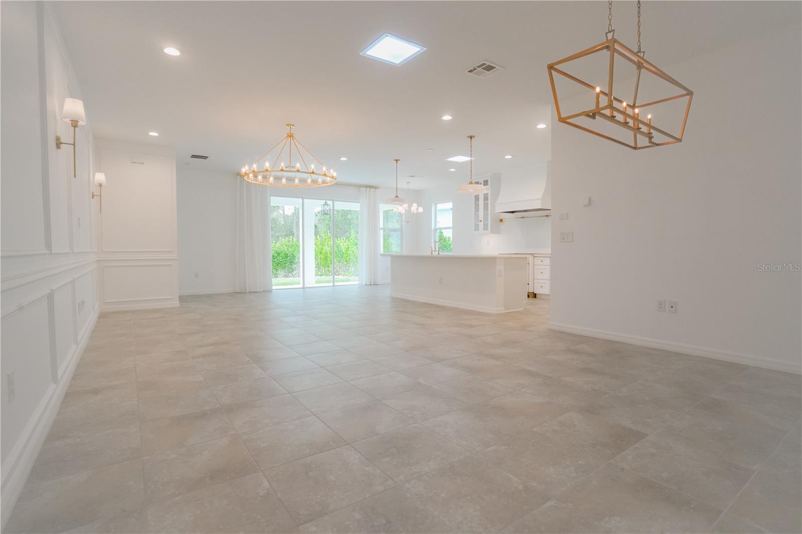 LANDING PH 1 - Residential