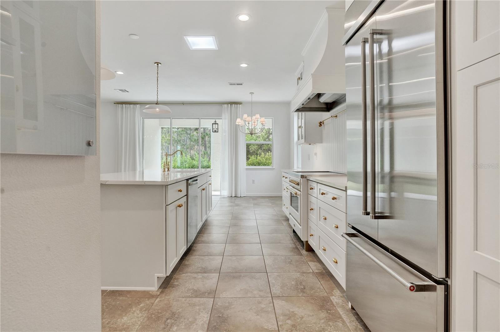 LANDING PH 1 - Residential