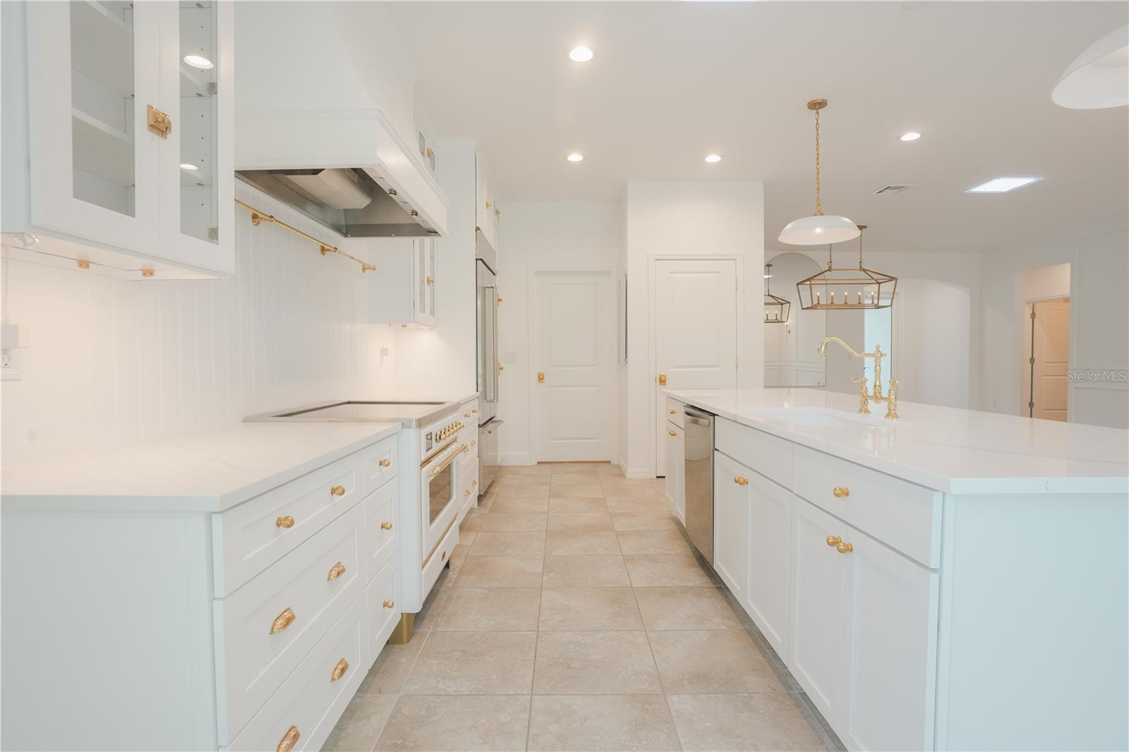 LANDING PH 1 - Residential