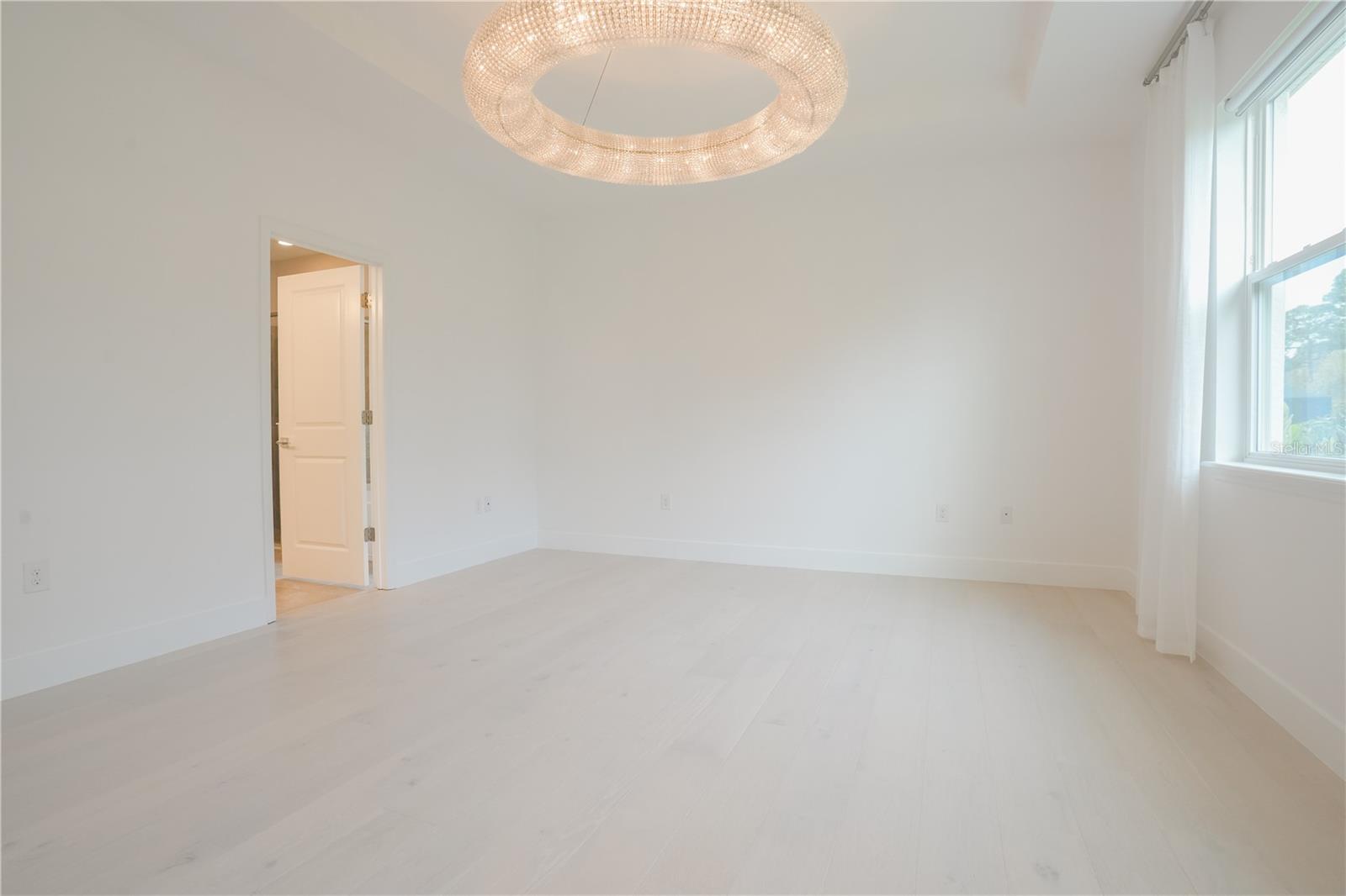 LANDING PH 1 - Residential