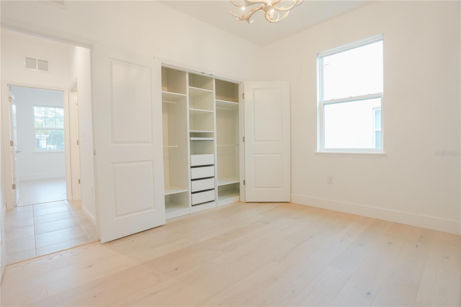 LANDING PH 1 - Residential