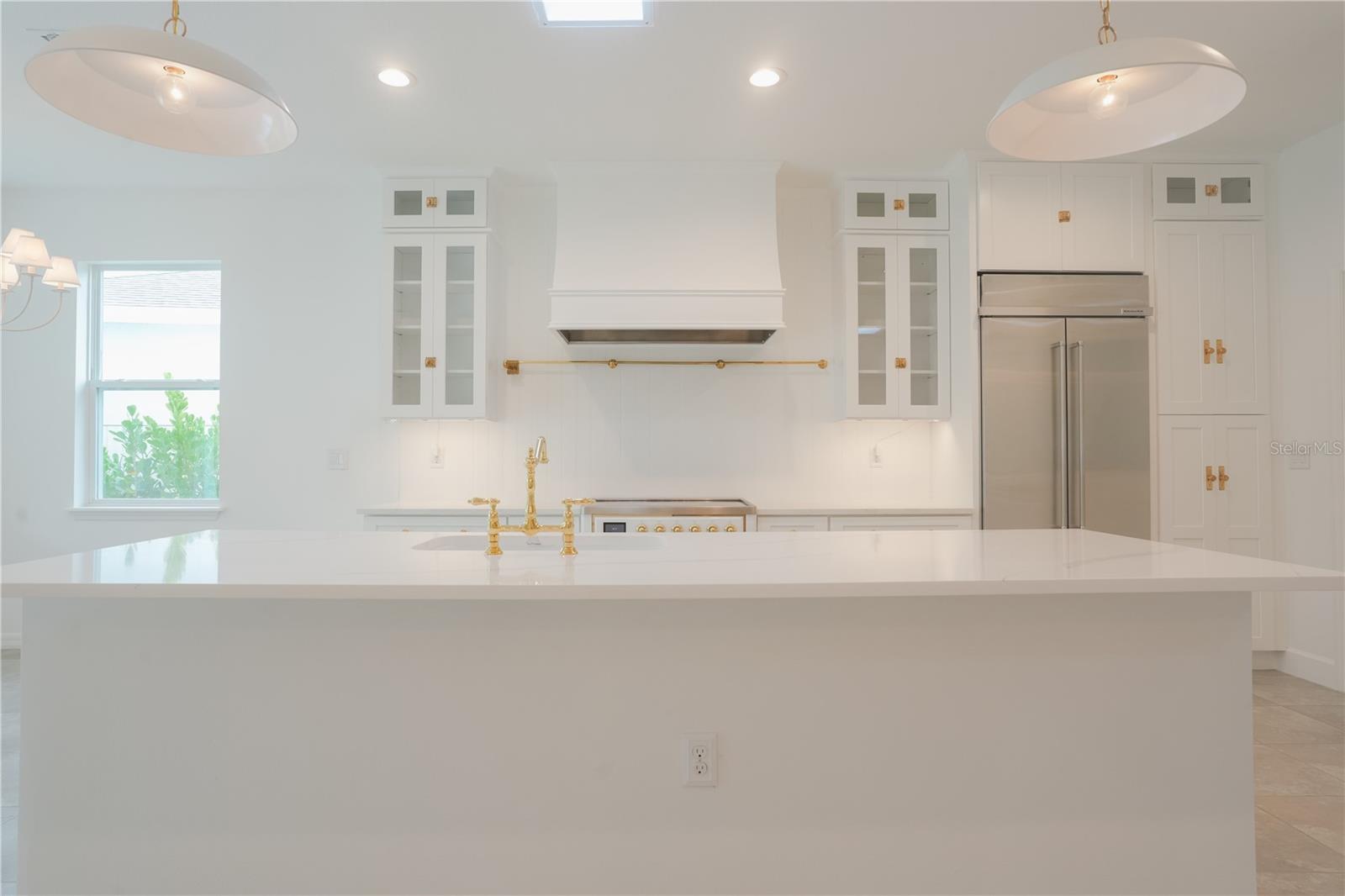 LANDING PH 1 - Residential