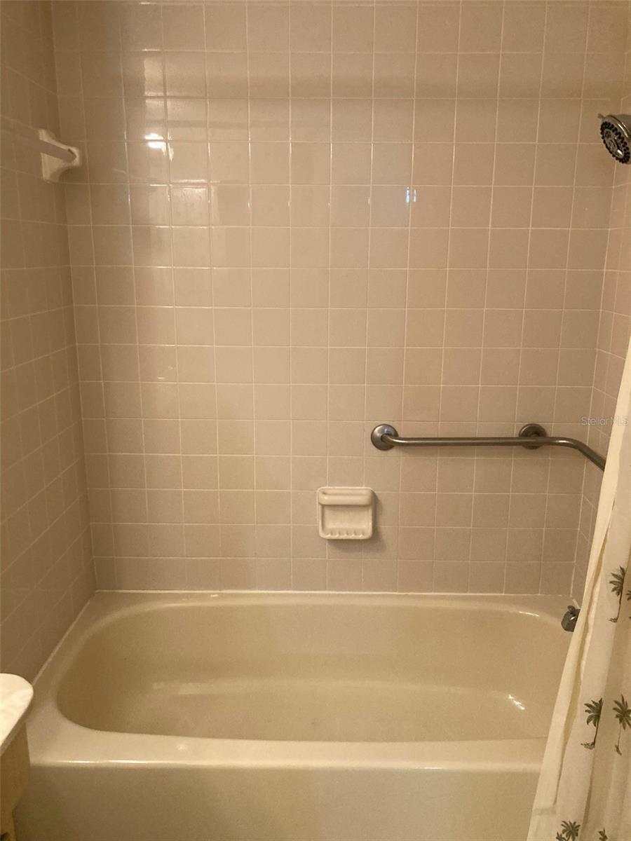 TERRACE PARK OF FIVE TOWNS - Residential