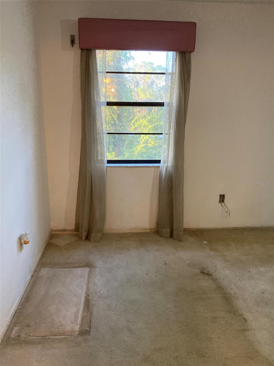 TERRACE PARK OF FIVE TOWNS - Residential