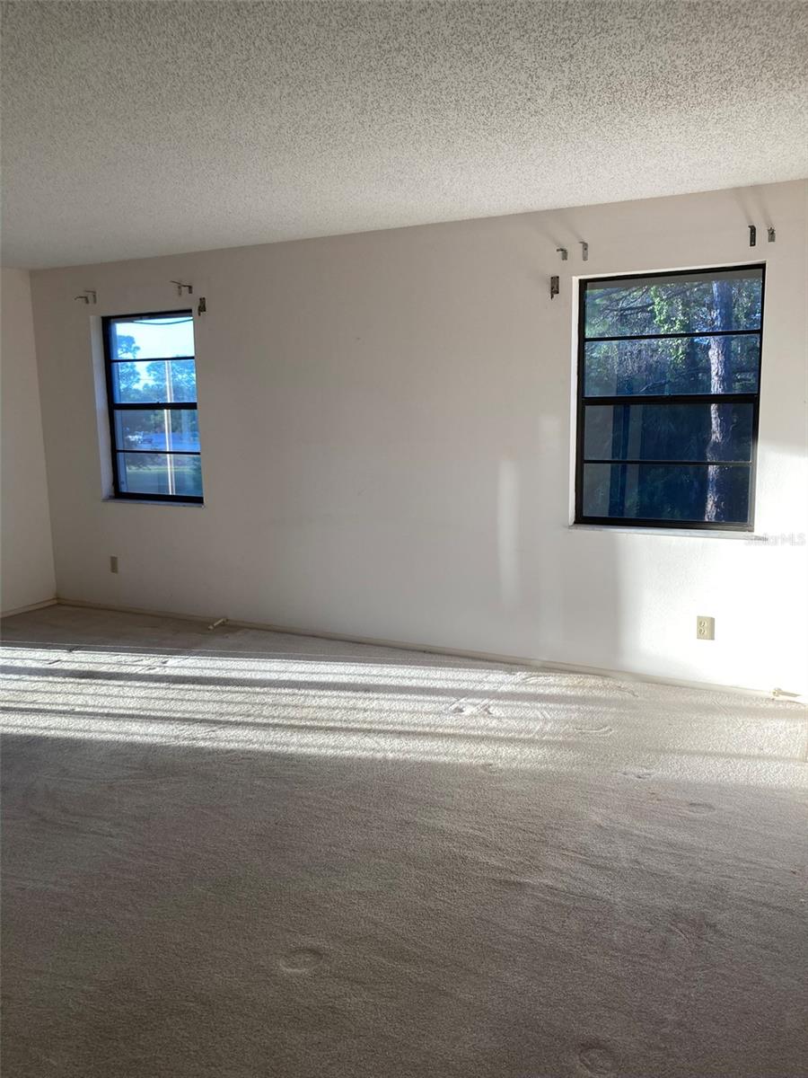 TERRACE PARK OF FIVE TOWNS - Residential