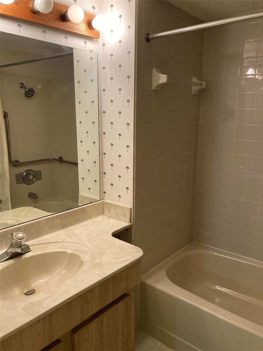 TERRACE PARK OF FIVE TOWNS - Residential