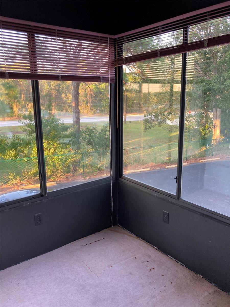 TERRACE PARK OF FIVE TOWNS - Residential