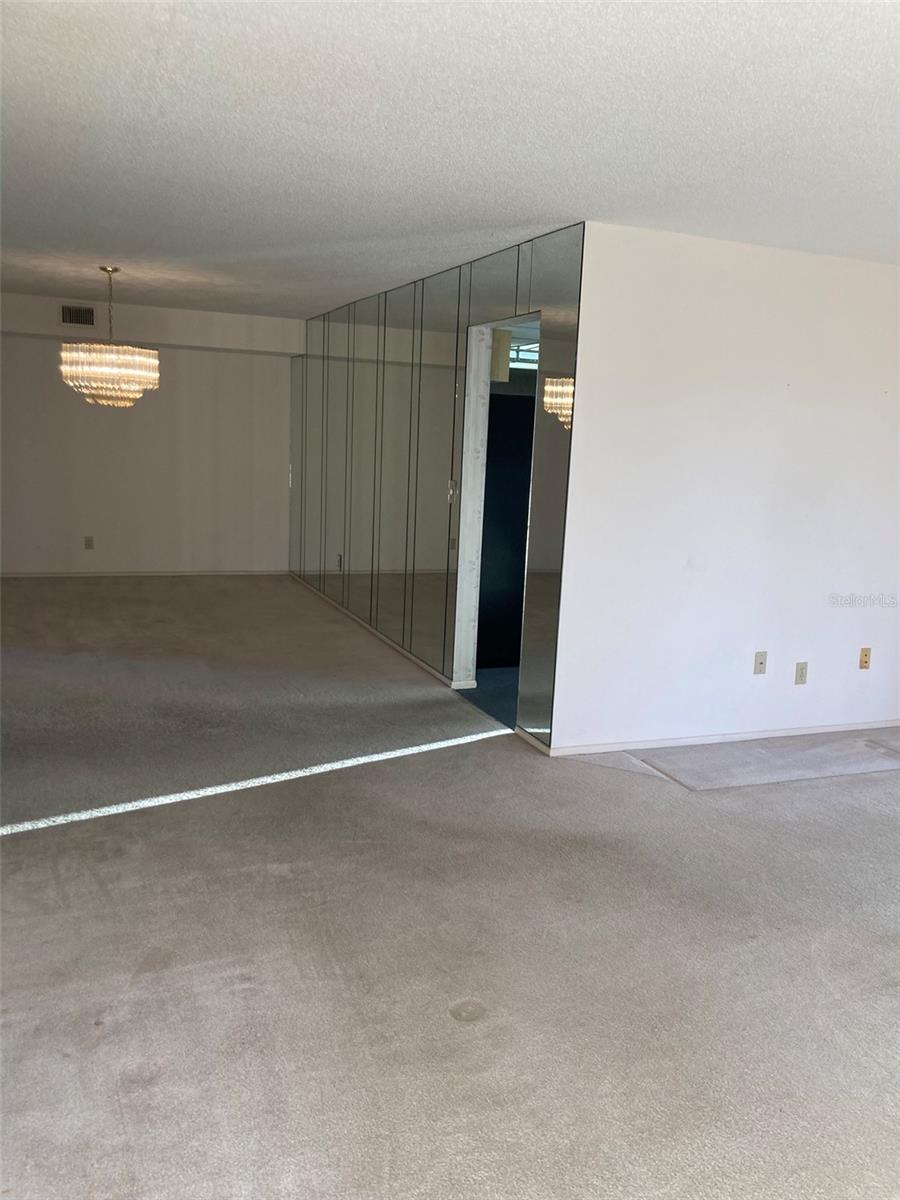 TERRACE PARK OF FIVE TOWNS - Residential