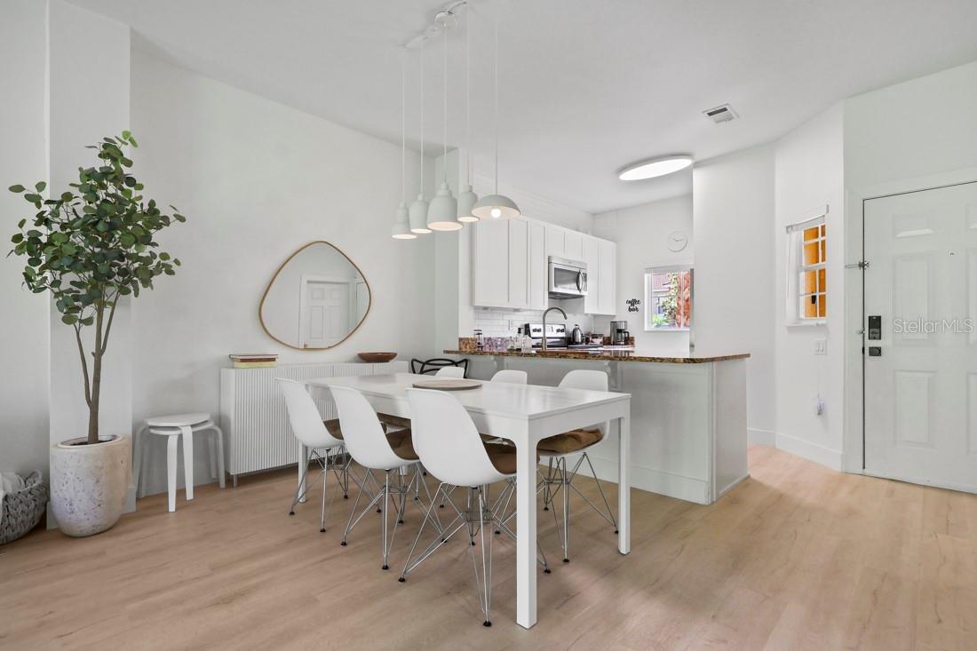 2742 SUN KEY PLACE