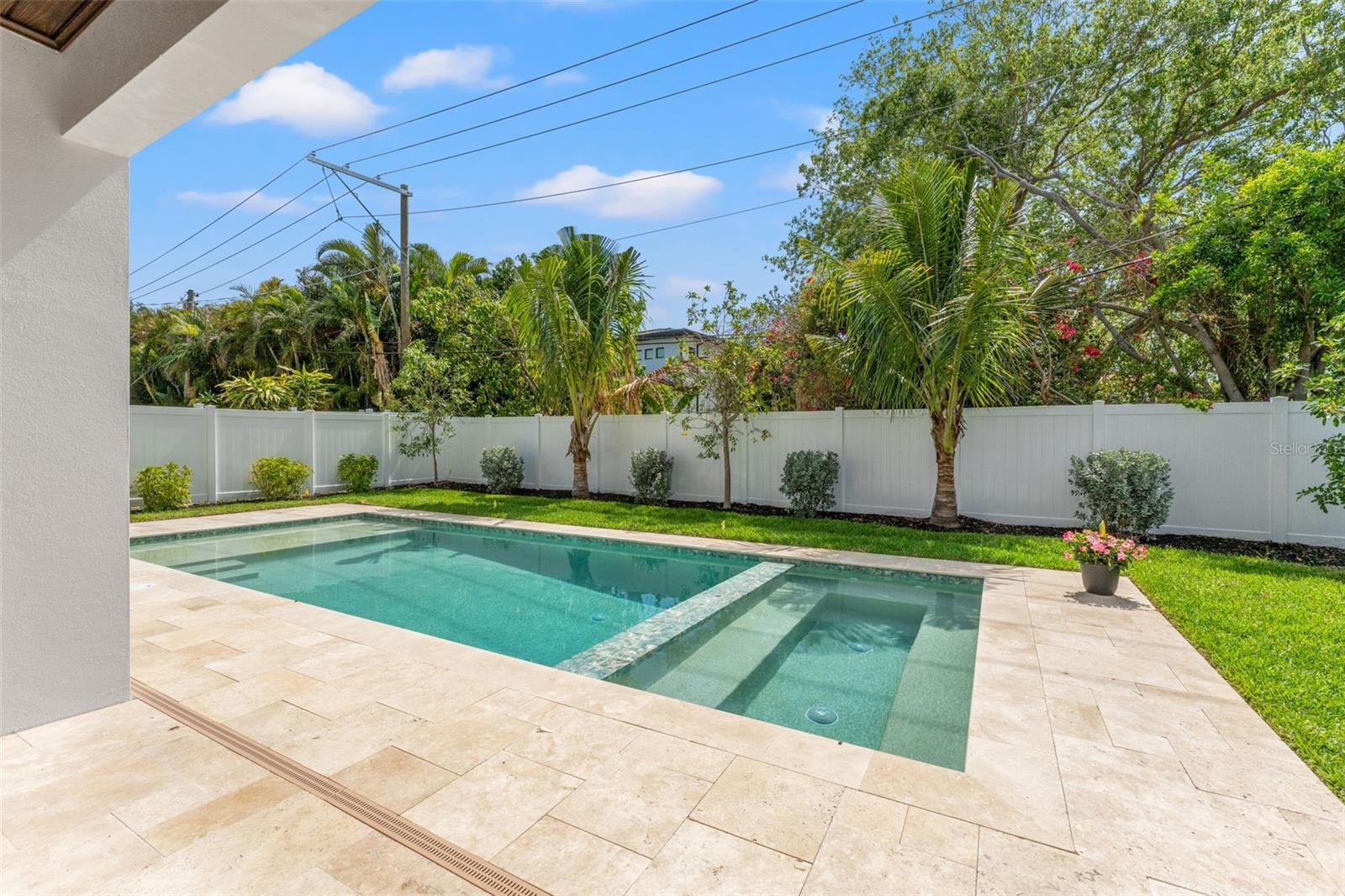 DAVIS ISLANDS PB10 PG52 TO 57 - Residential Lease