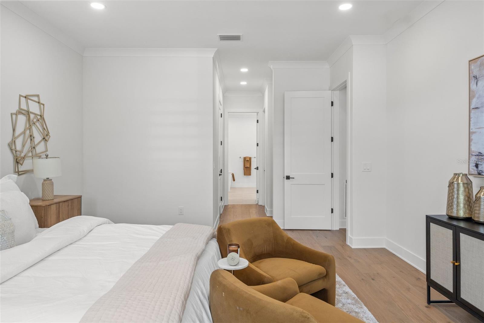 DAVIS ISLANDS PB10 PG52 TO 57 - Residential Lease