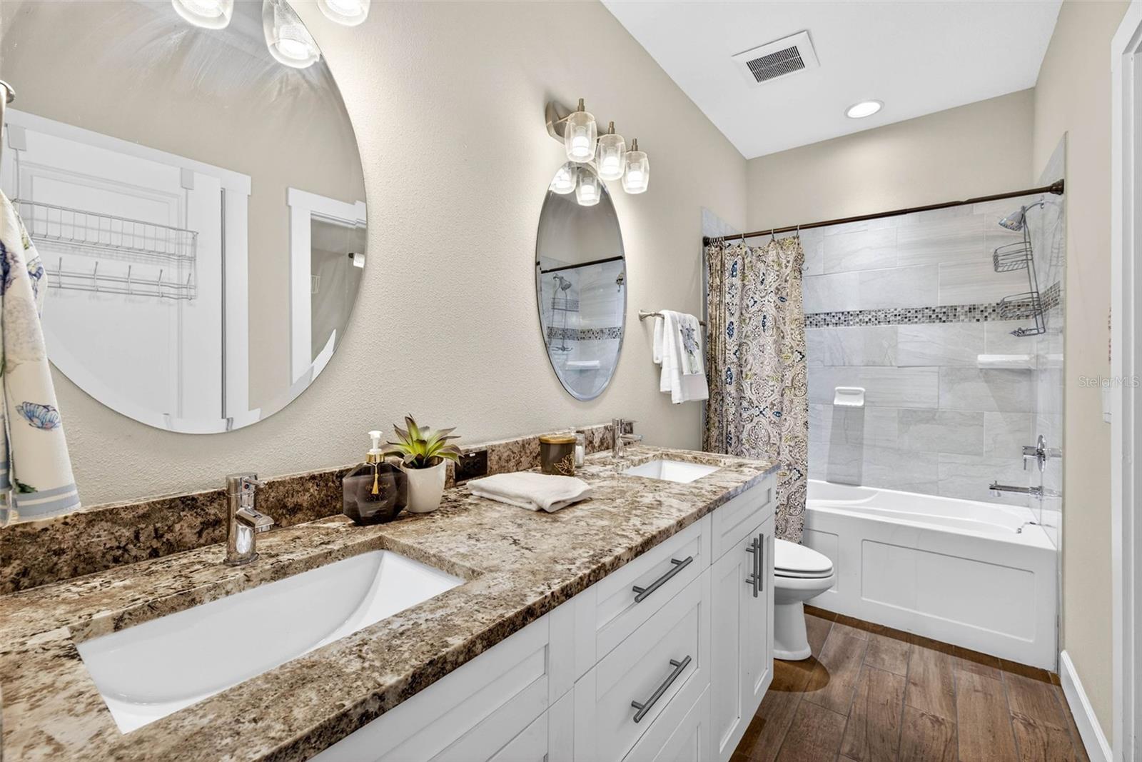 TEMPLE TERRACE ESTATES SEC 22 - Residential