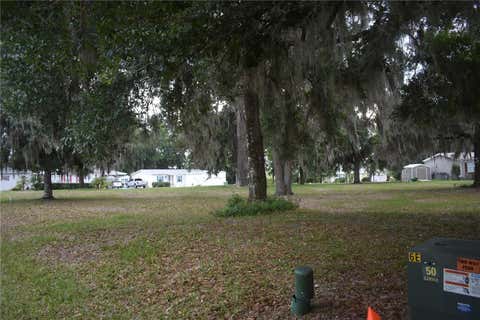 Photo of 22 Stratford Court, Wildwood, FL 34785 (MLS # G5115964)