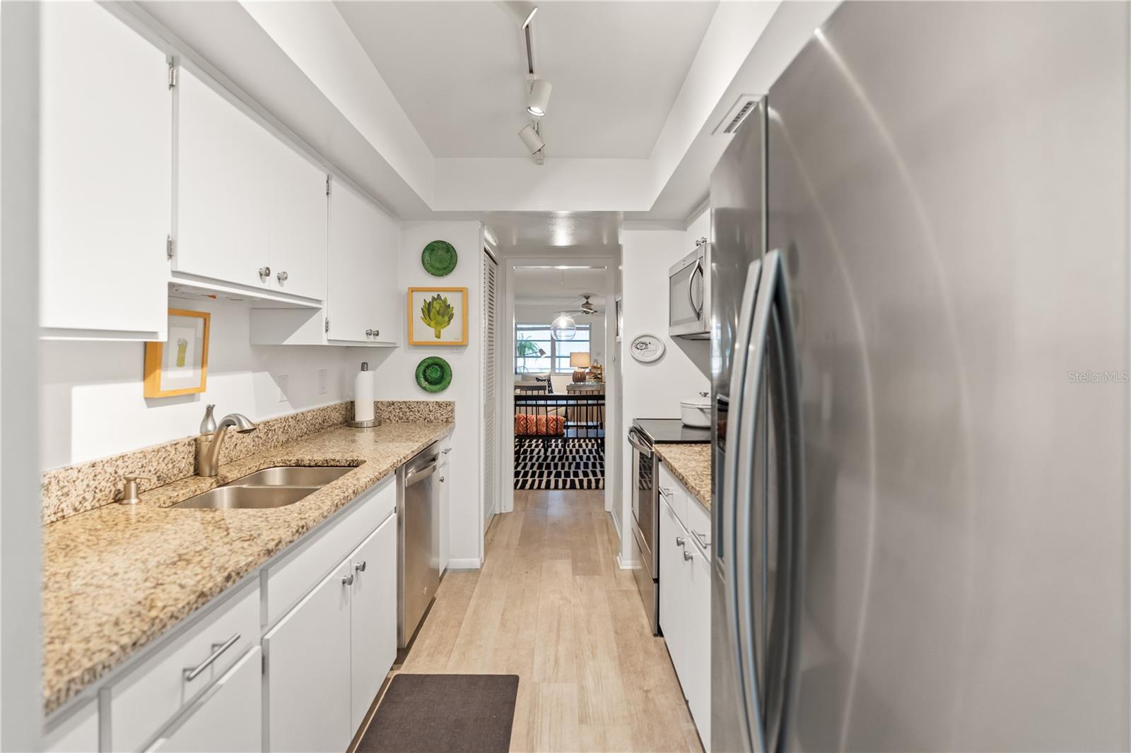 ALMERIA - Residential