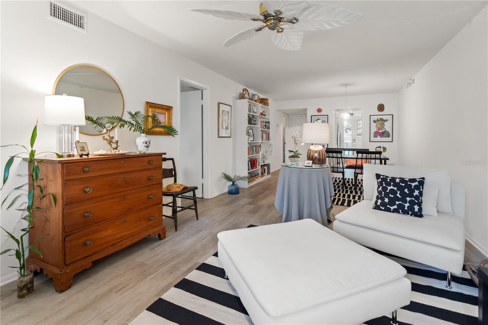 ALMERIA - Residential