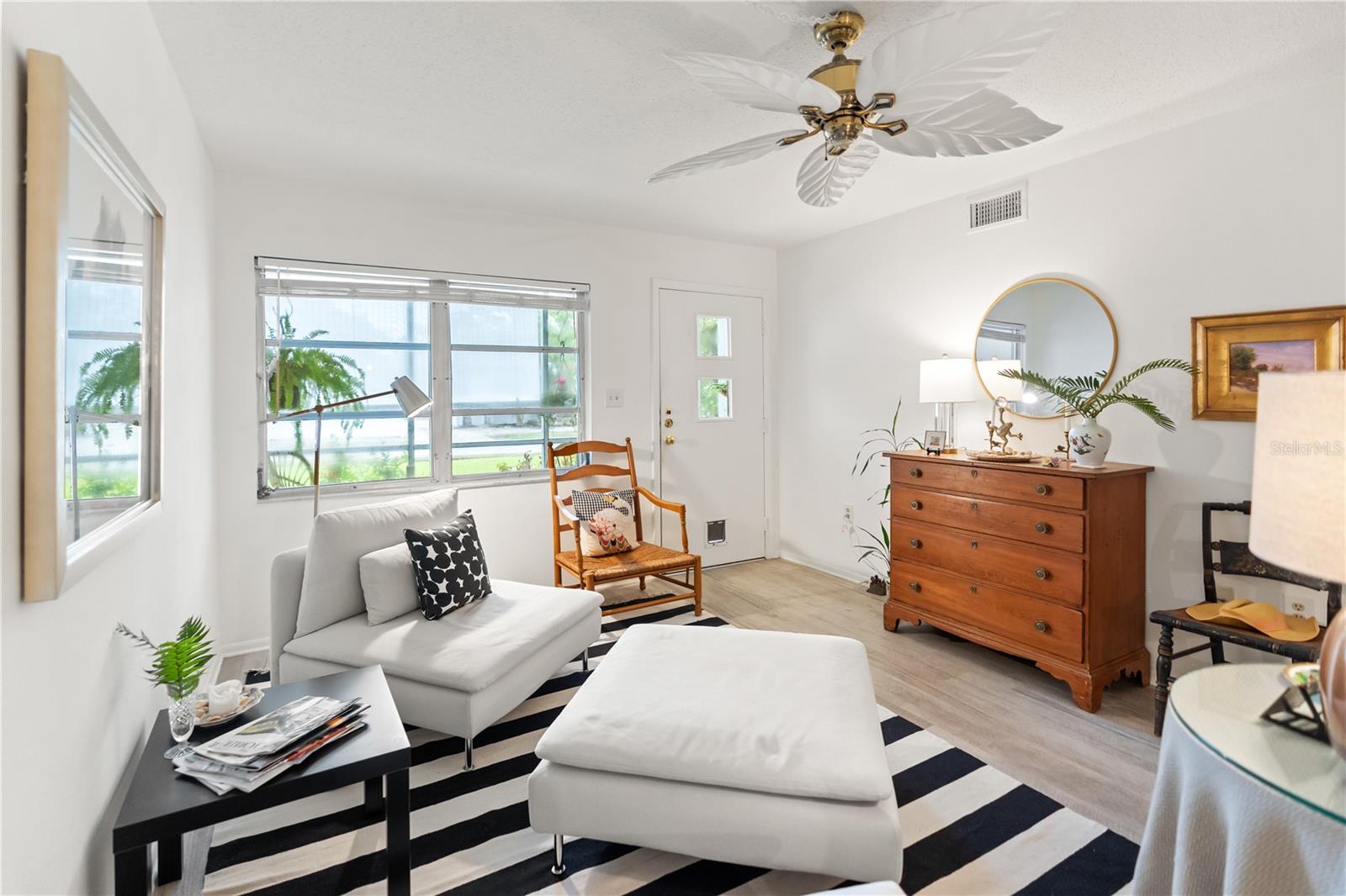 ALMERIA - Residential