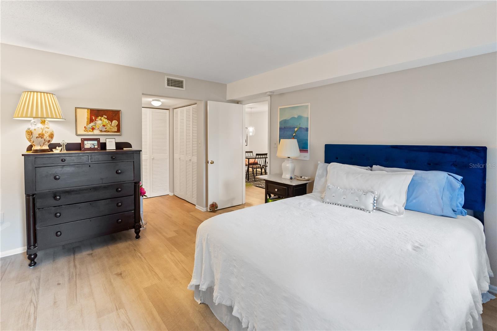 ALMERIA - Residential