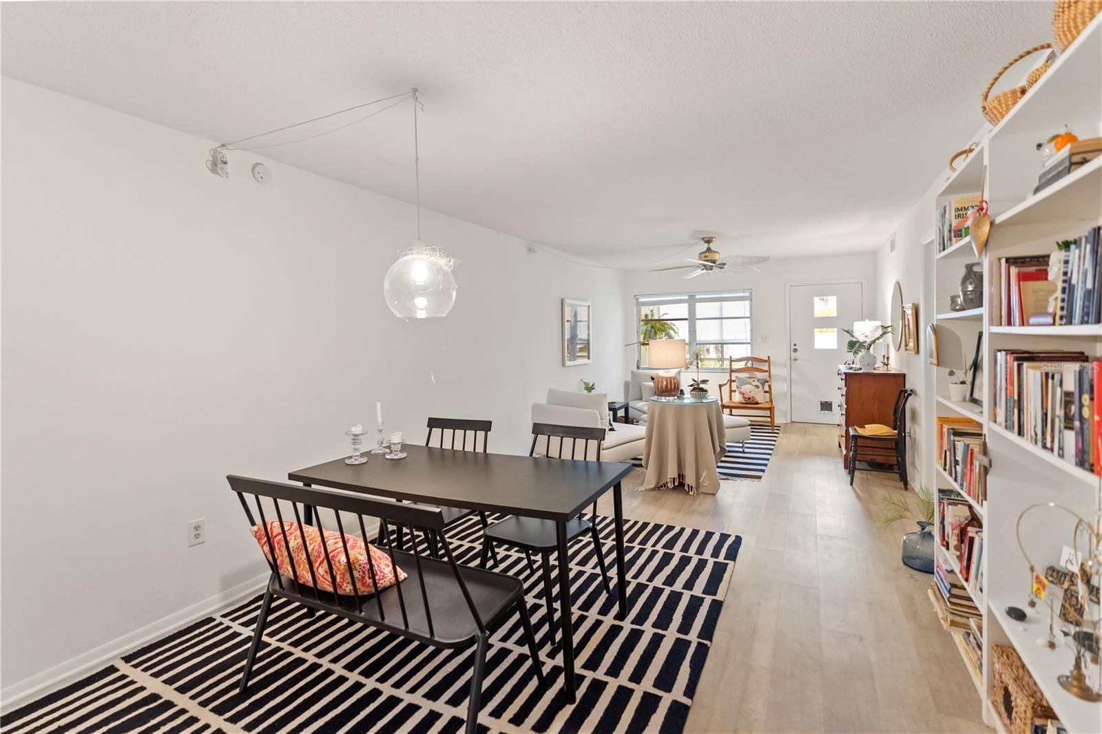 ALMERIA - Residential