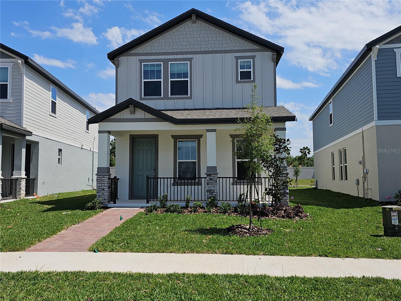Brand New 3-Bed 2.5-Bath Home For Rent in Winter Garden!
Brand new, energy-efficient home for rent in the desirable Highland Ridge community! This stunning 3 bedroom, 2.5 bathroom house offers 1,788 square feet of modern living space. The open kitchen boasts a large island that seamlessly flows into the spacious dining and family room, perfect for entertaining. Upstairs, you'll find a versatile loft area ideal for a home office or playroom. Split floor plan, the laundry room is conveniently in-between the 2 bedrooms. Don't miss the opportunity to live in this beautiful, energy-efficient home!
This is a very fast-growing area with new stores, restaurants, and other commerce opening all the time. Fast access to the 429 and the 4 to get around quickly. Highland Ridge offers a zero edge walk in pool, a large covered lanai pool side, a half basketball court, and a playground.