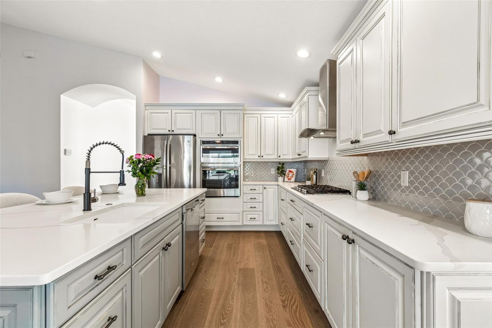 WESTCHASE SEC 377 - Residential