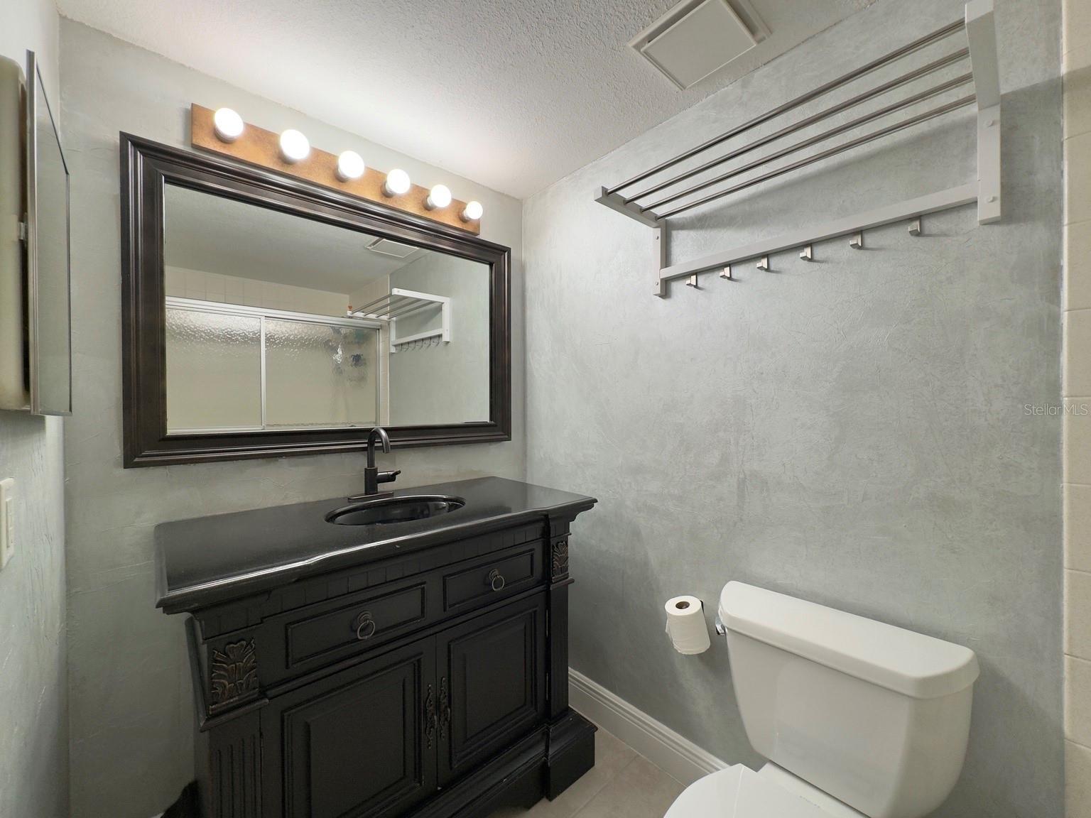 FAIRWAYS CONDOMINIUM - Residential
