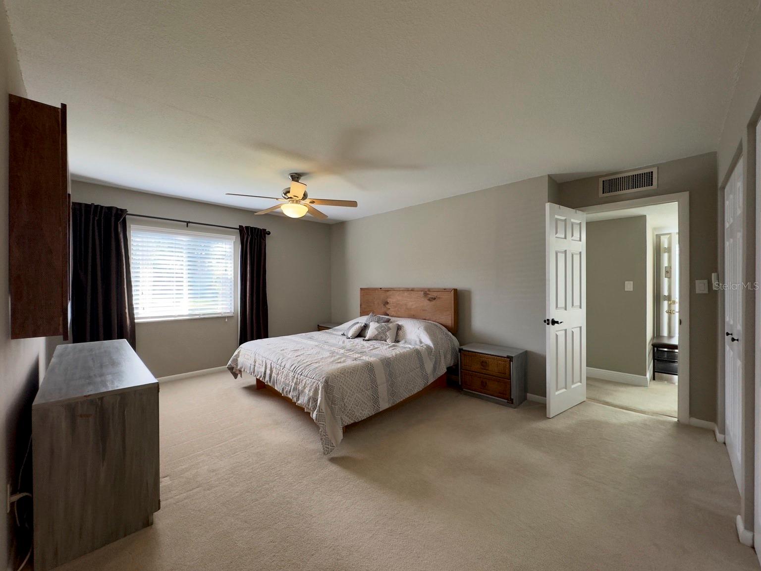 FAIRWAYS CONDOMINIUM - Residential