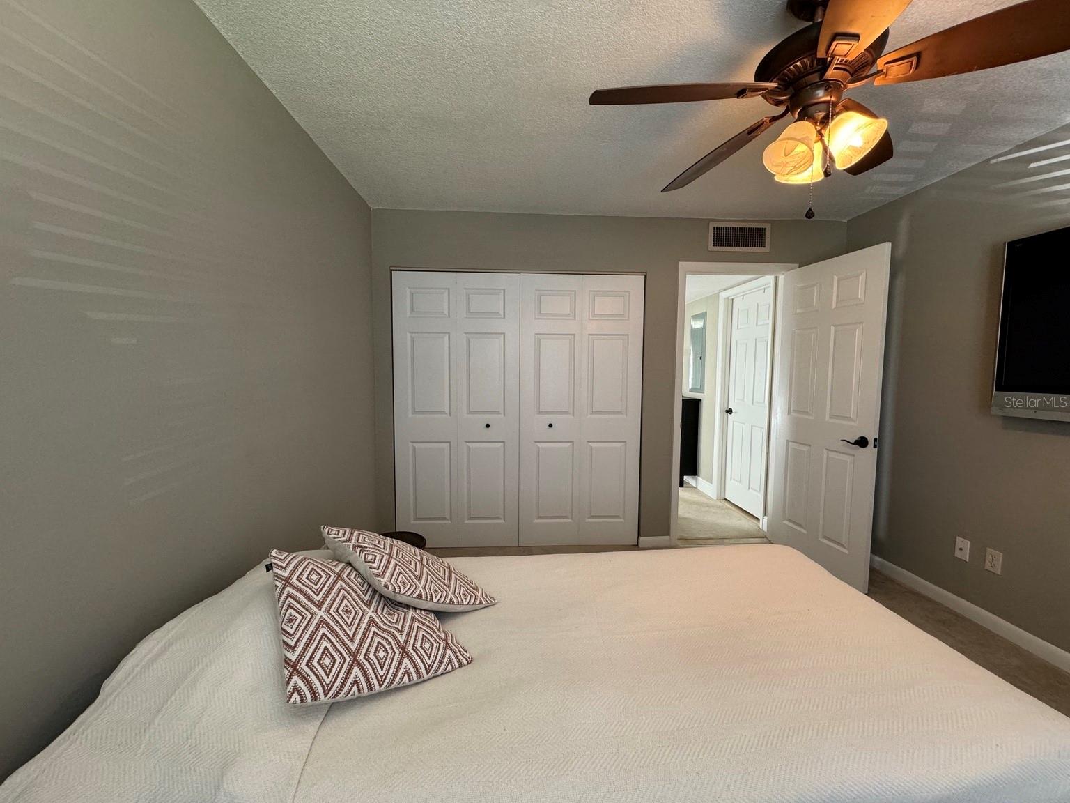 FAIRWAYS CONDOMINIUM - Residential