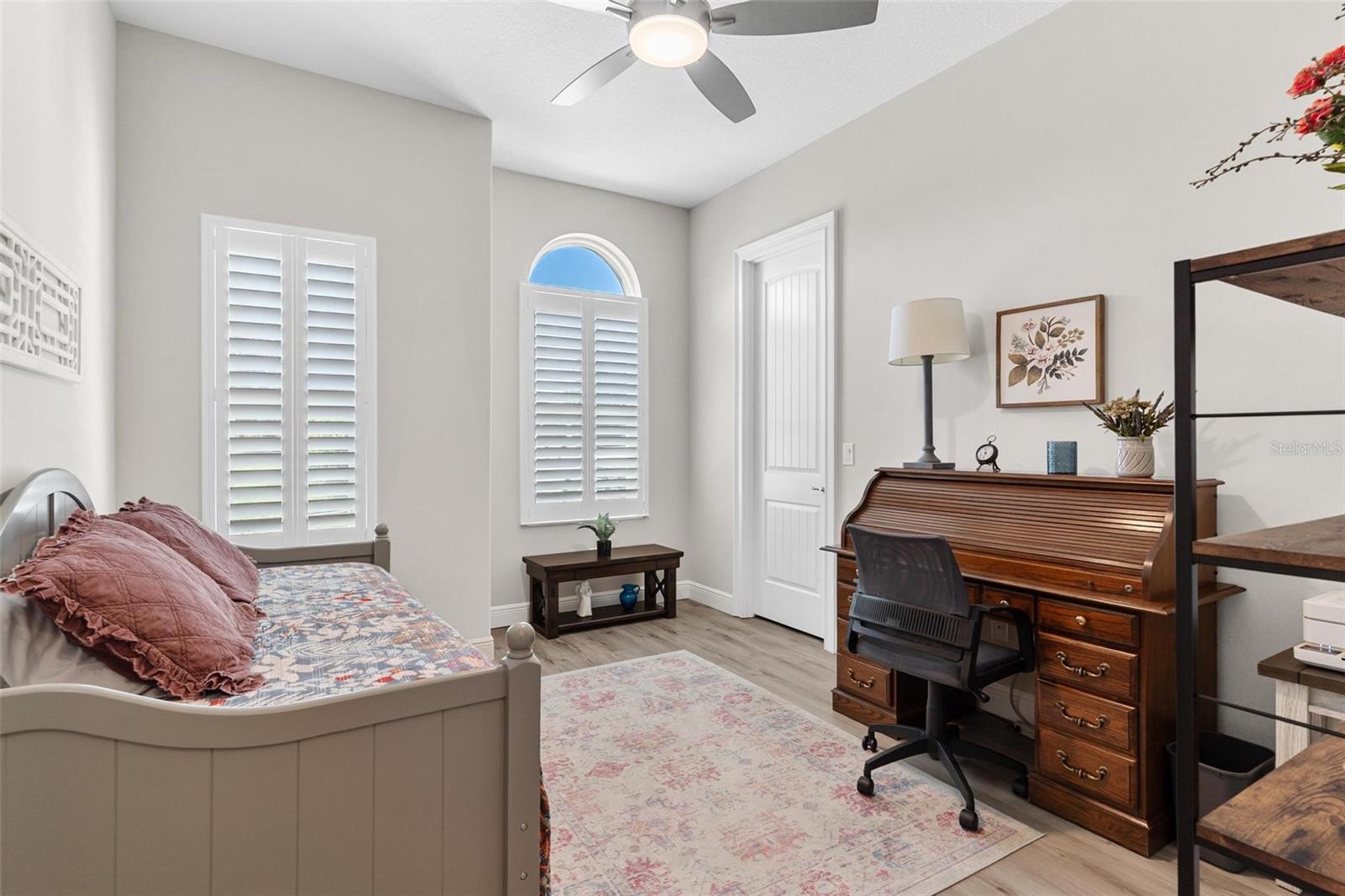 HARBOR HILLS - Residential