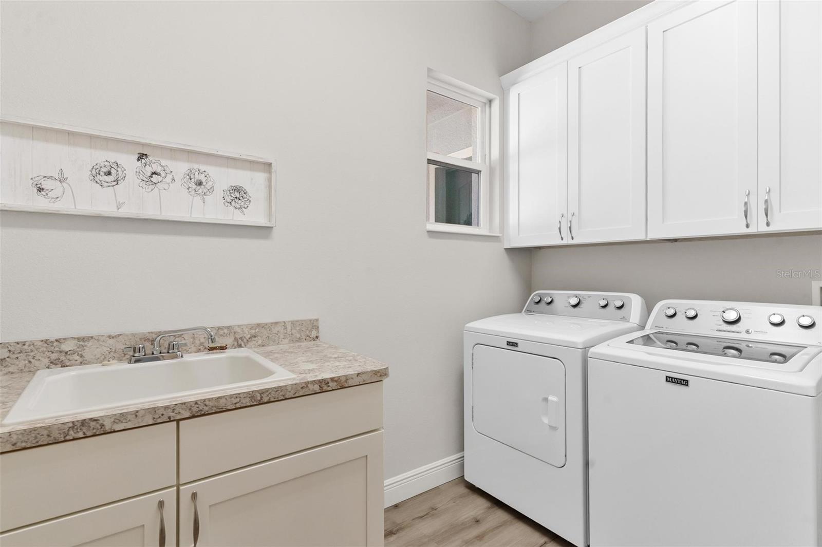 HARBOR HILLS - Residential