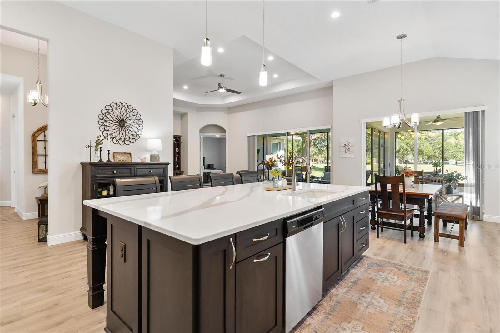 HARBOR HILLS - Residential