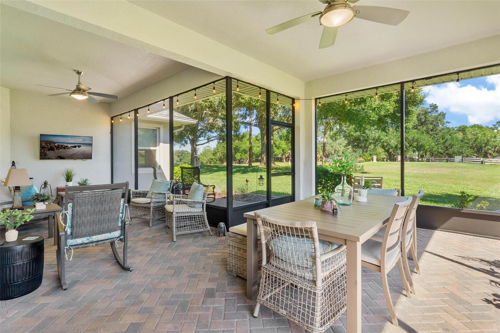 HARBOR HILLS - Residential