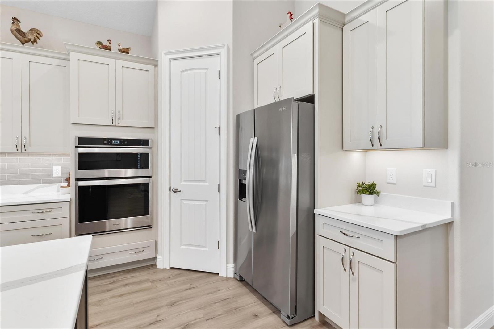 HARBOR HILLS - Residential