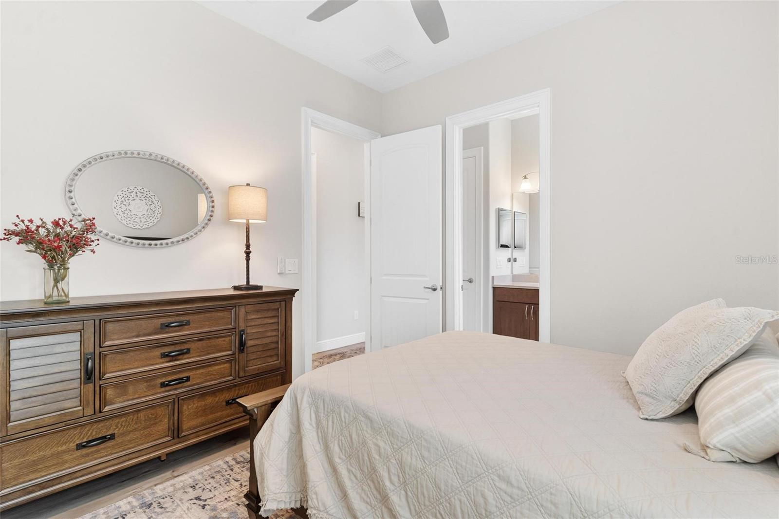 HARBOR HILLS - Residential