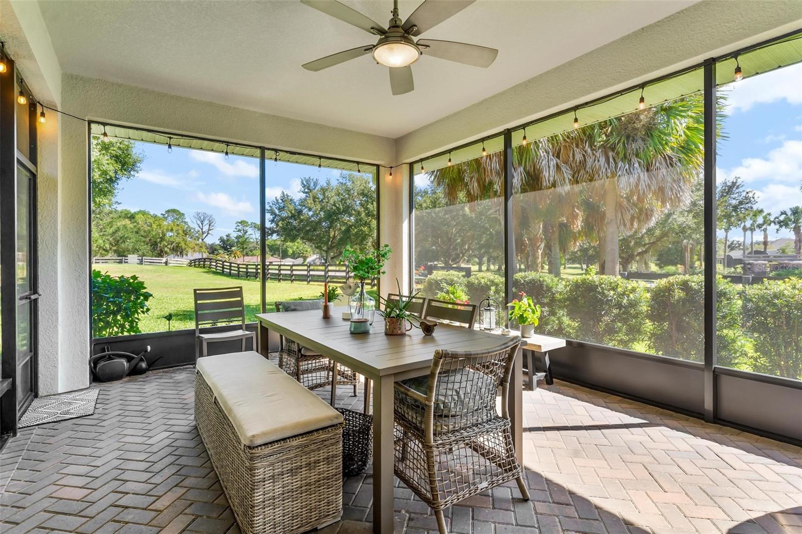 HARBOR HILLS - Residential