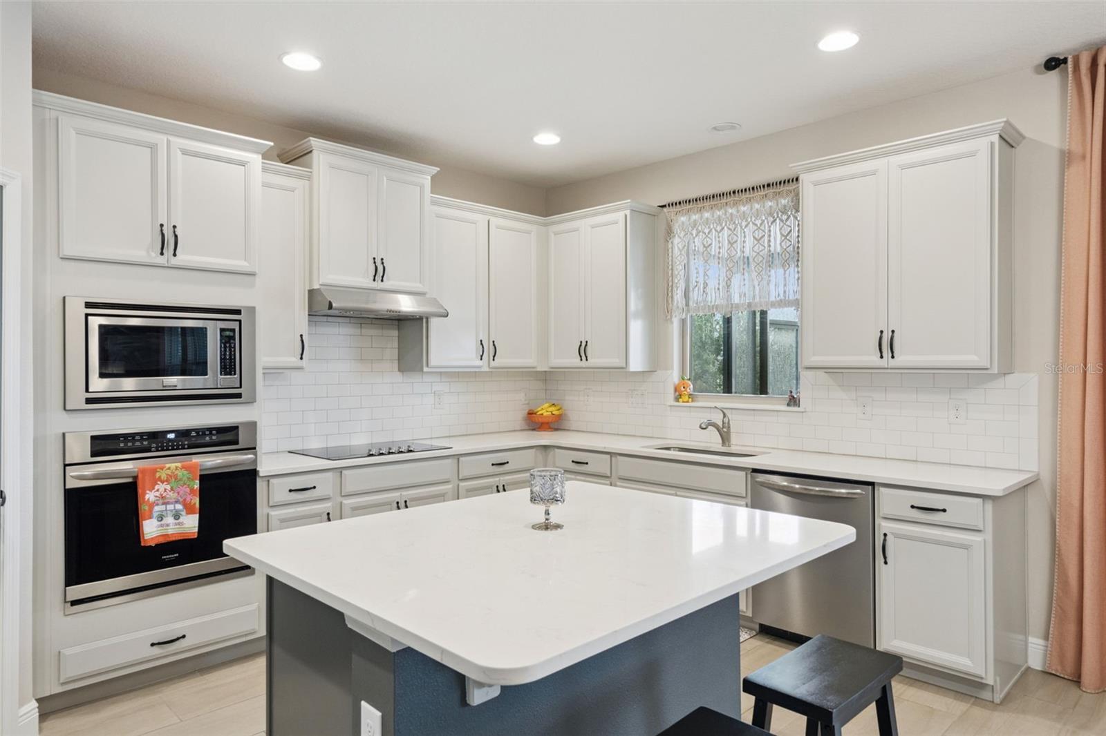 WATERLEIGH PH 2C-1 - Residential