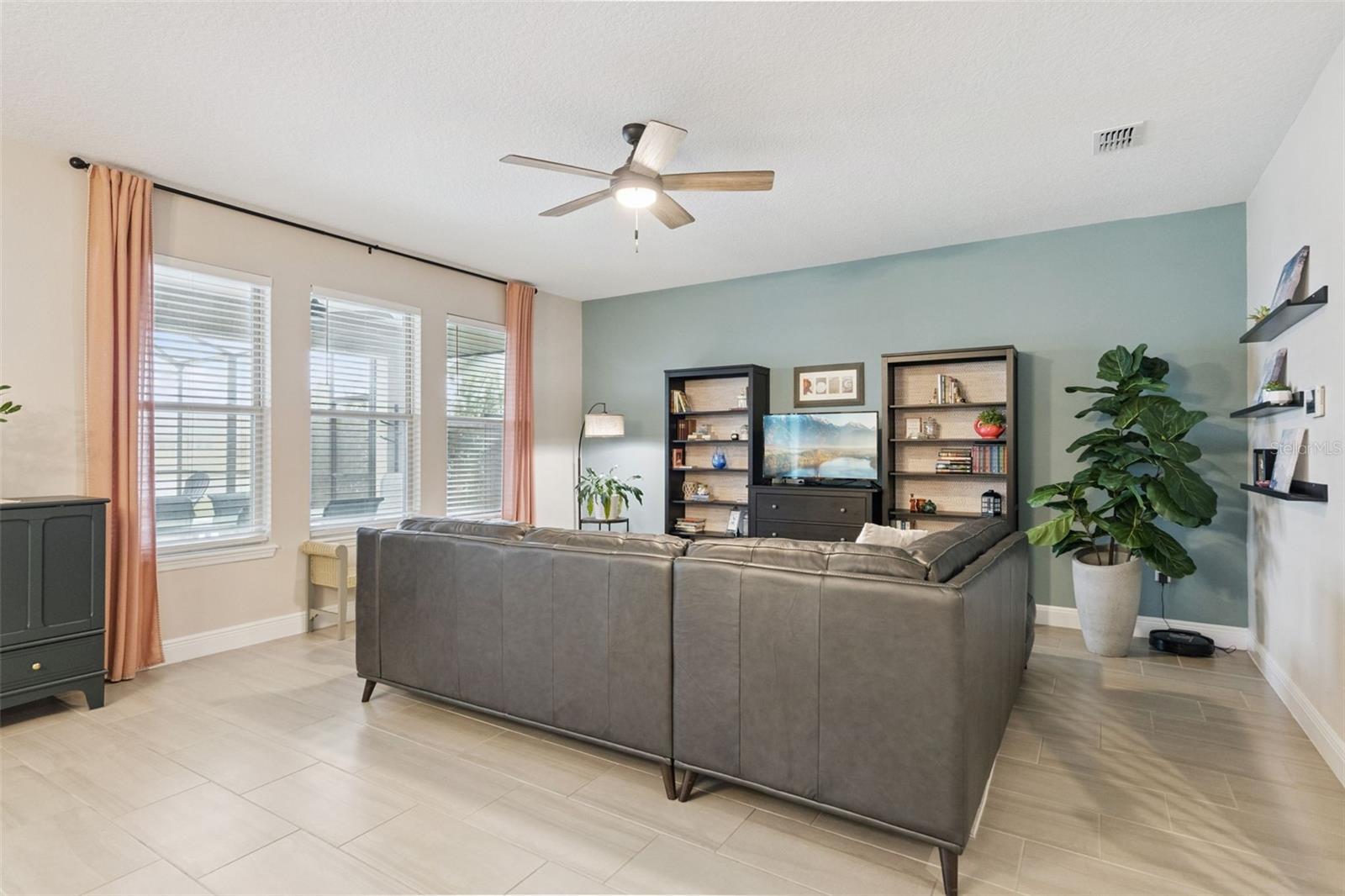 WATERLEIGH PH 2C-1 - Residential