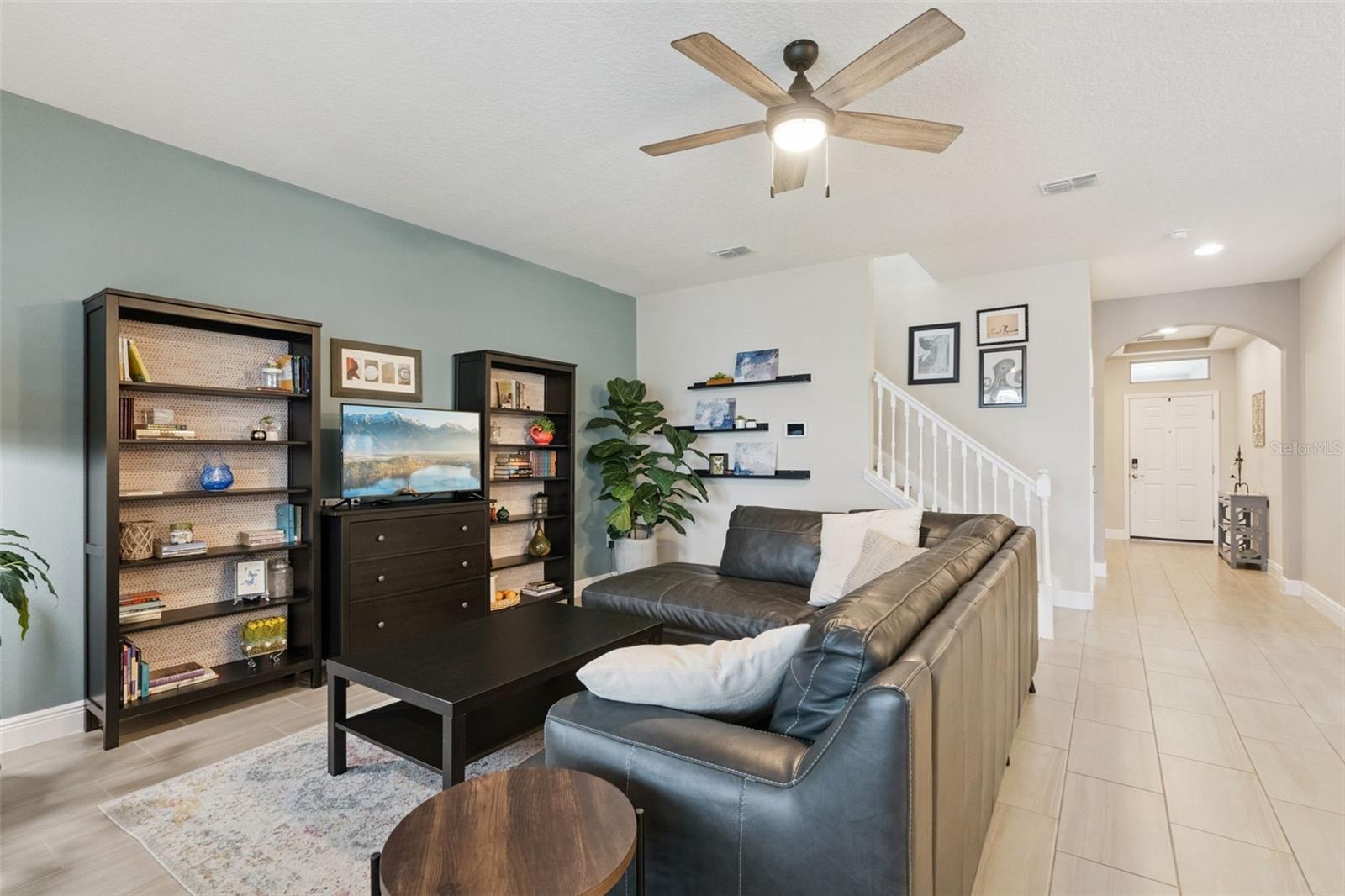 WATERLEIGH PH 2C-1 - Residential