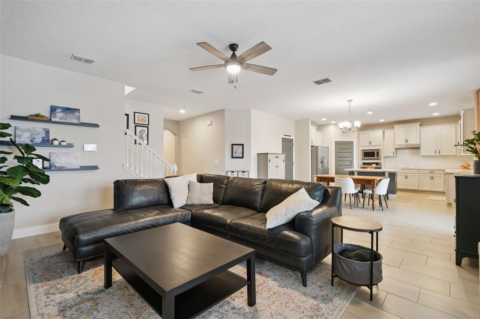 WATERLEIGH PH 2C-1 - Residential