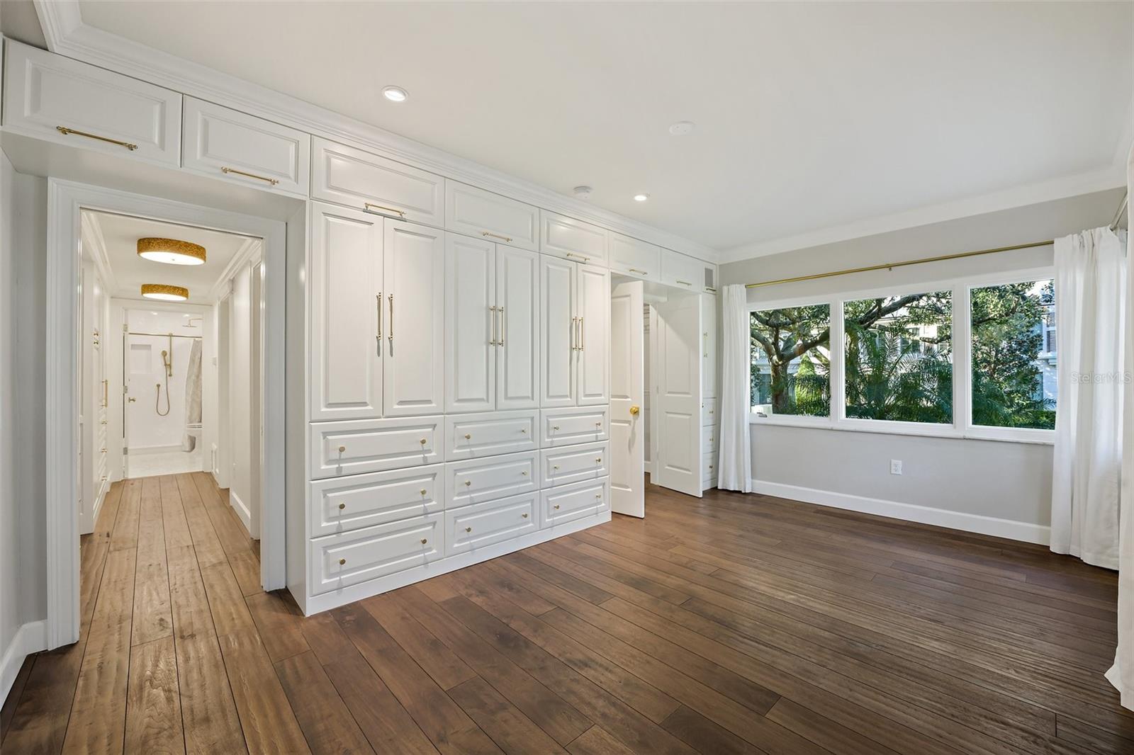 PARK AIRE CONDO - Residential Lease