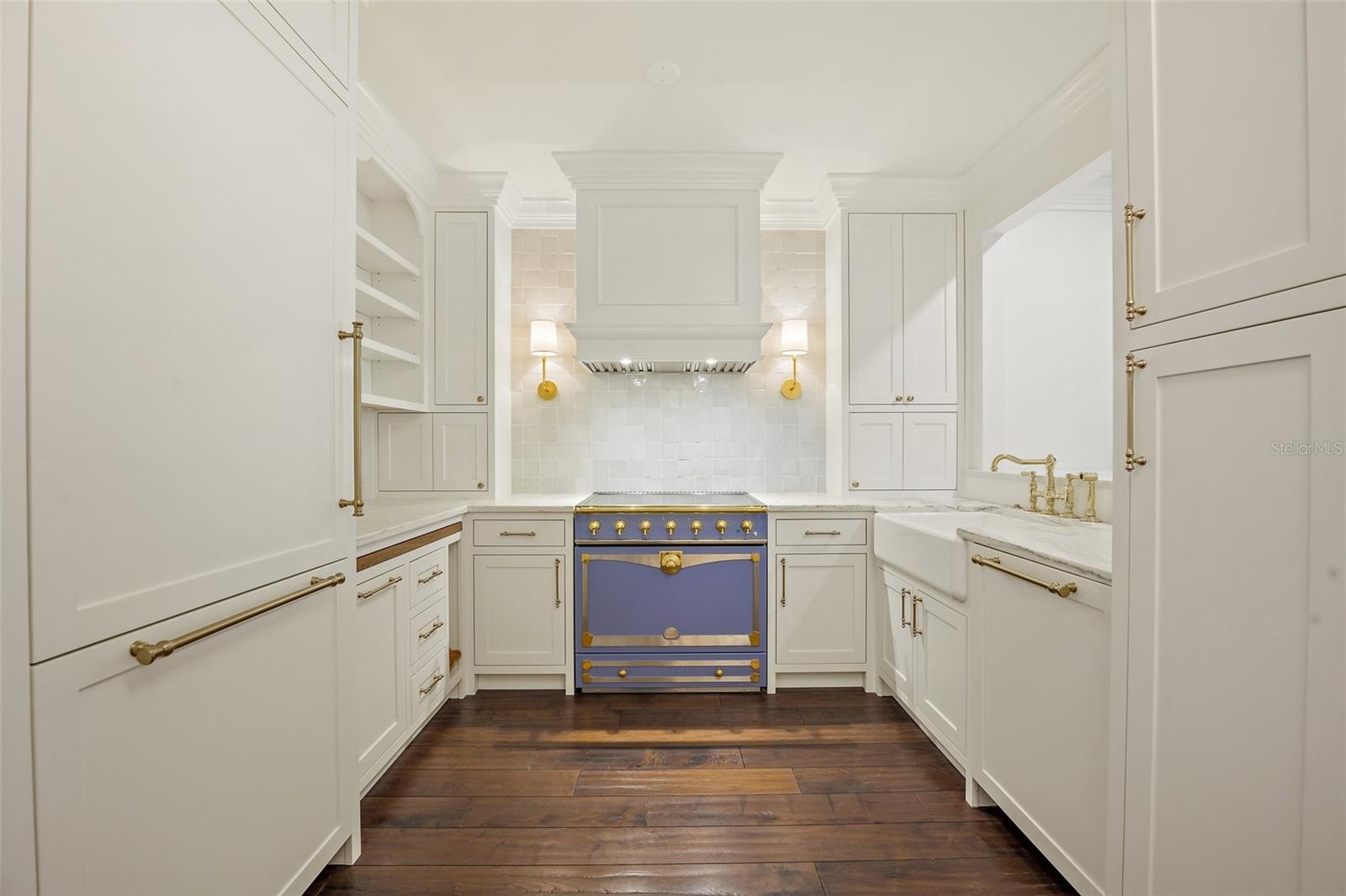 PARK AIRE CONDO - Residential Lease