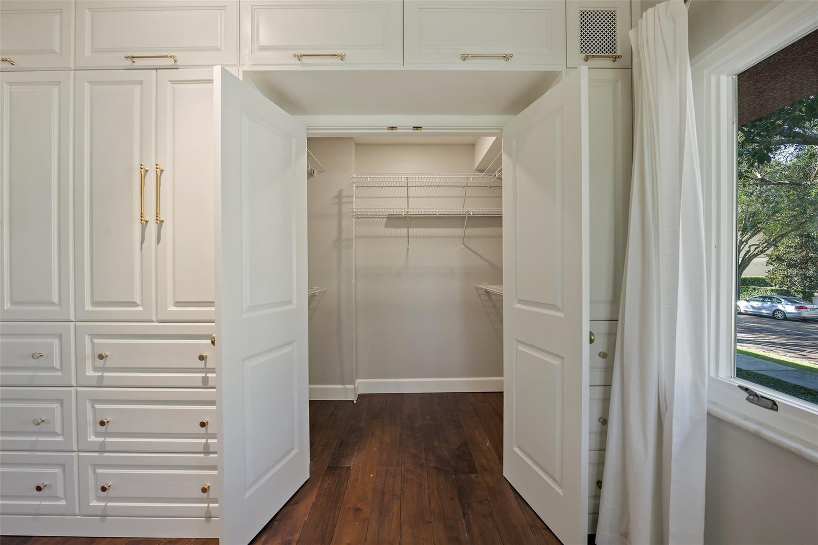 PARK AIRE CONDO - Residential Lease