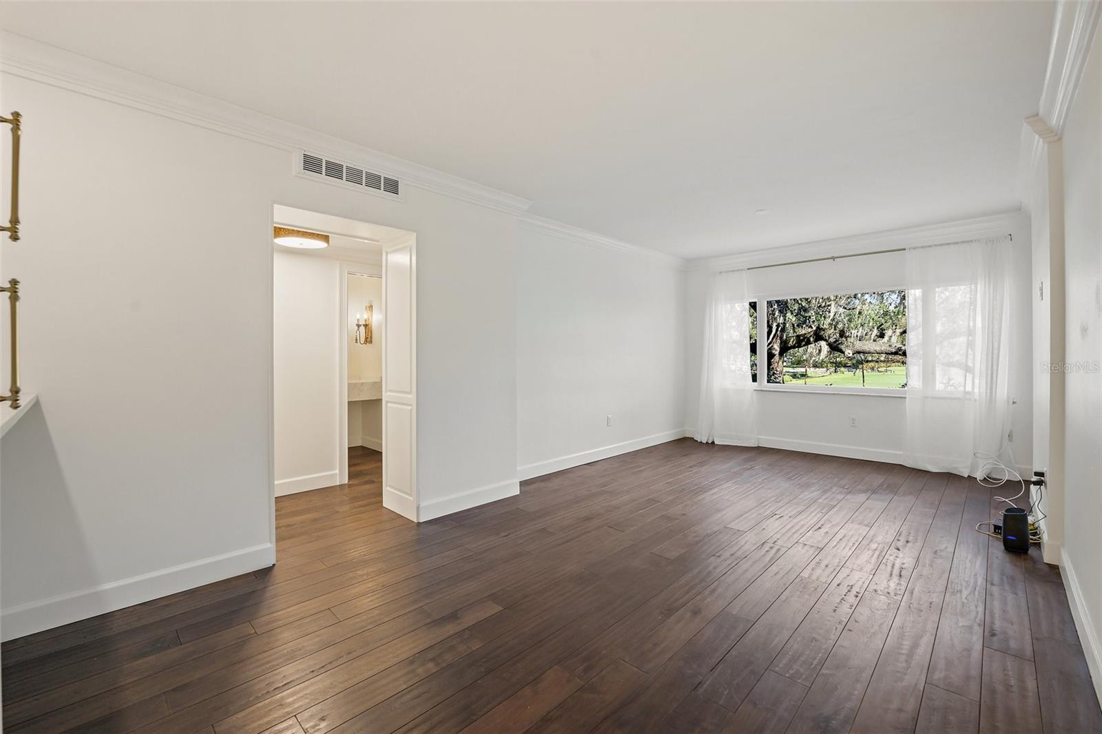 PARK AIRE CONDO - Residential Lease