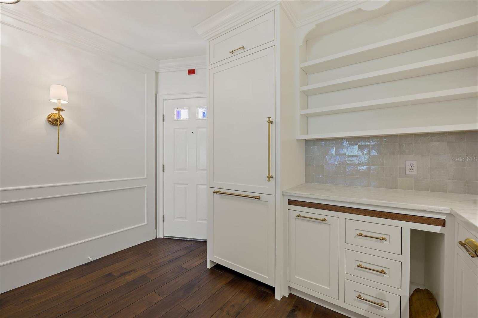 PARK AIRE CONDO - Residential Lease